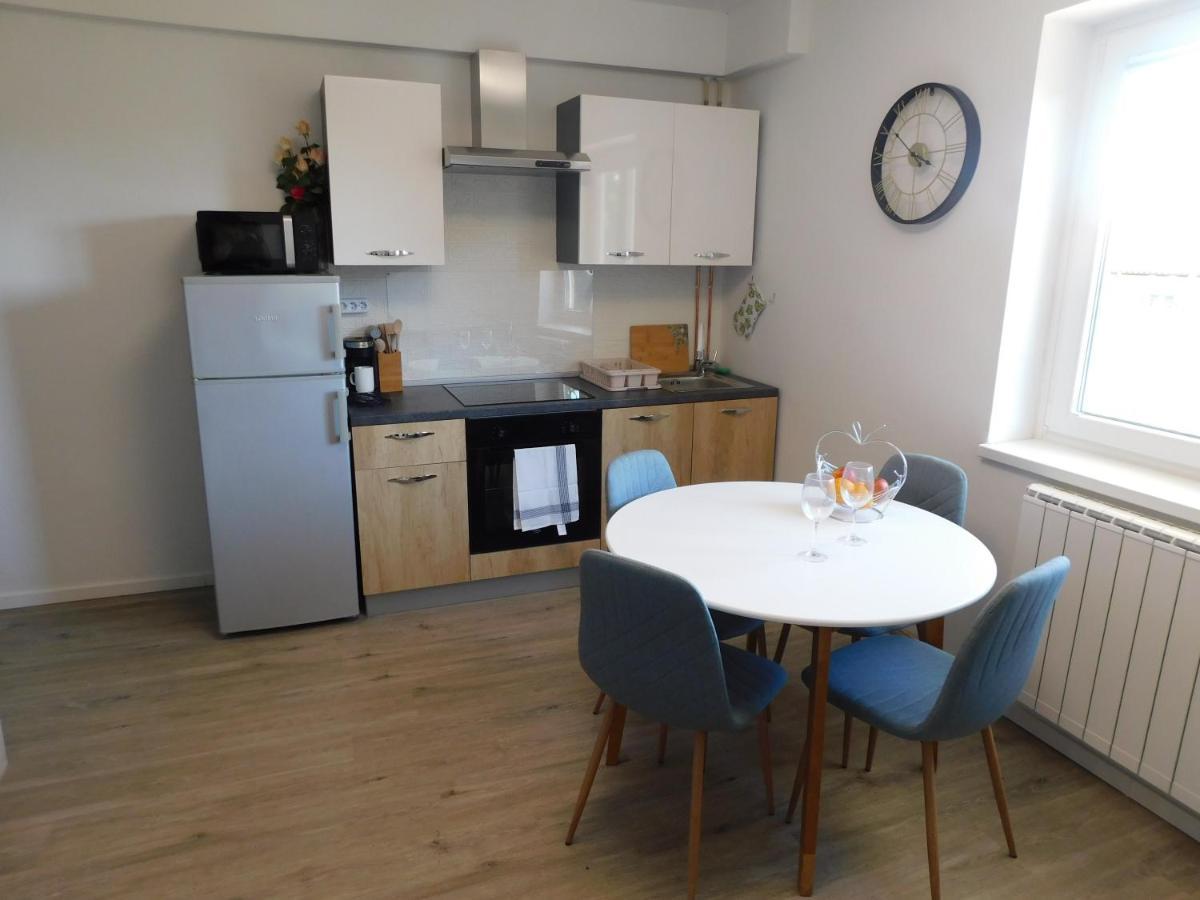 Lara Apartments Порторож Екстер'єр фото